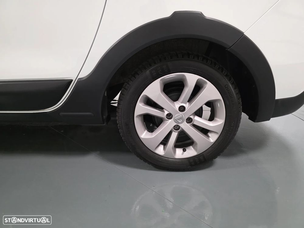 Dacia Lodgy TCe 115 Stepway - 15
