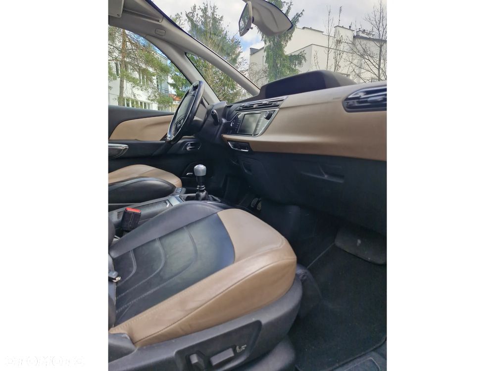 Citroën C4 Picasso THP 155 Exclusive - 10