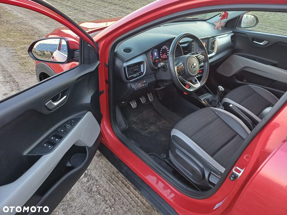Kia Stonic - 13