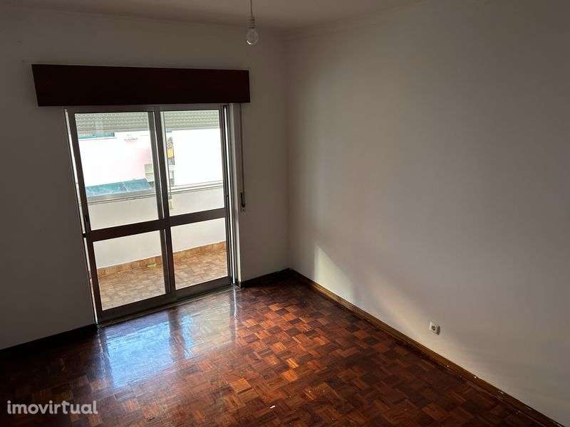 Apartamento T2 corroios - Grande imagem: 5/9