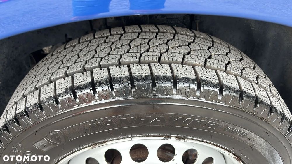 Volkswagen Transporter T5 - 31