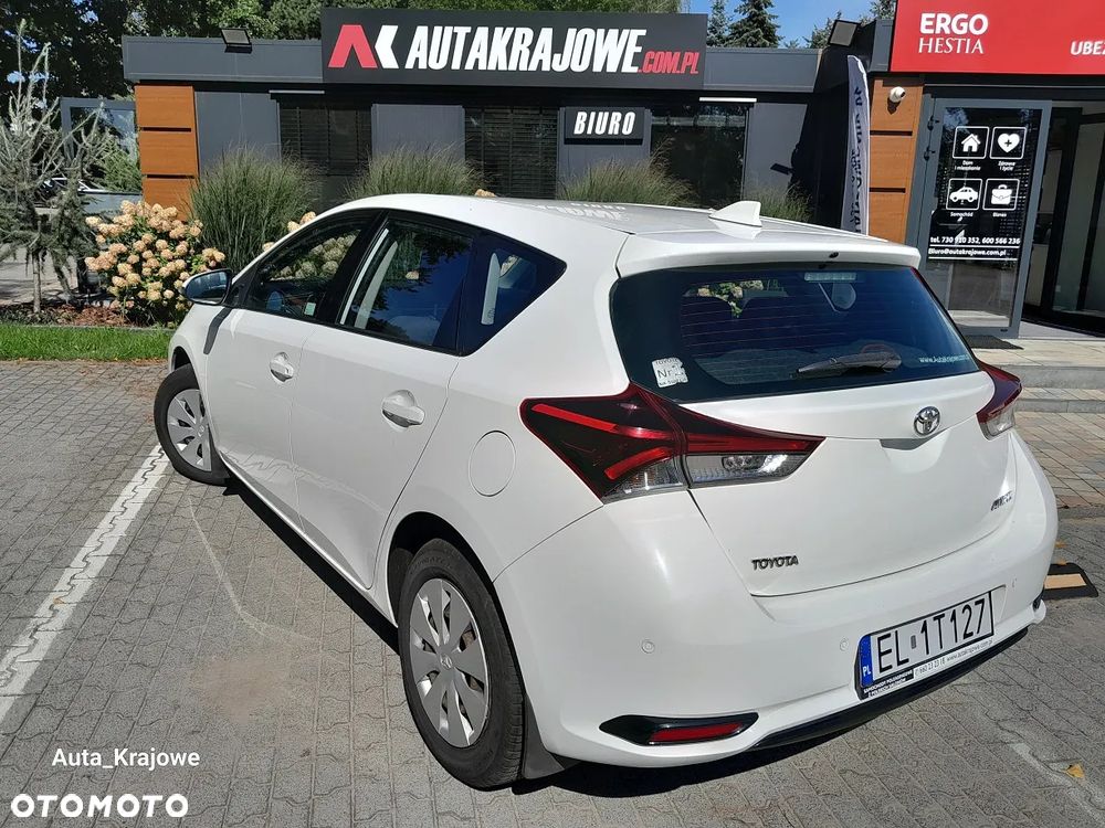 Toyota Auris 1.33 VVT-i Active - 4