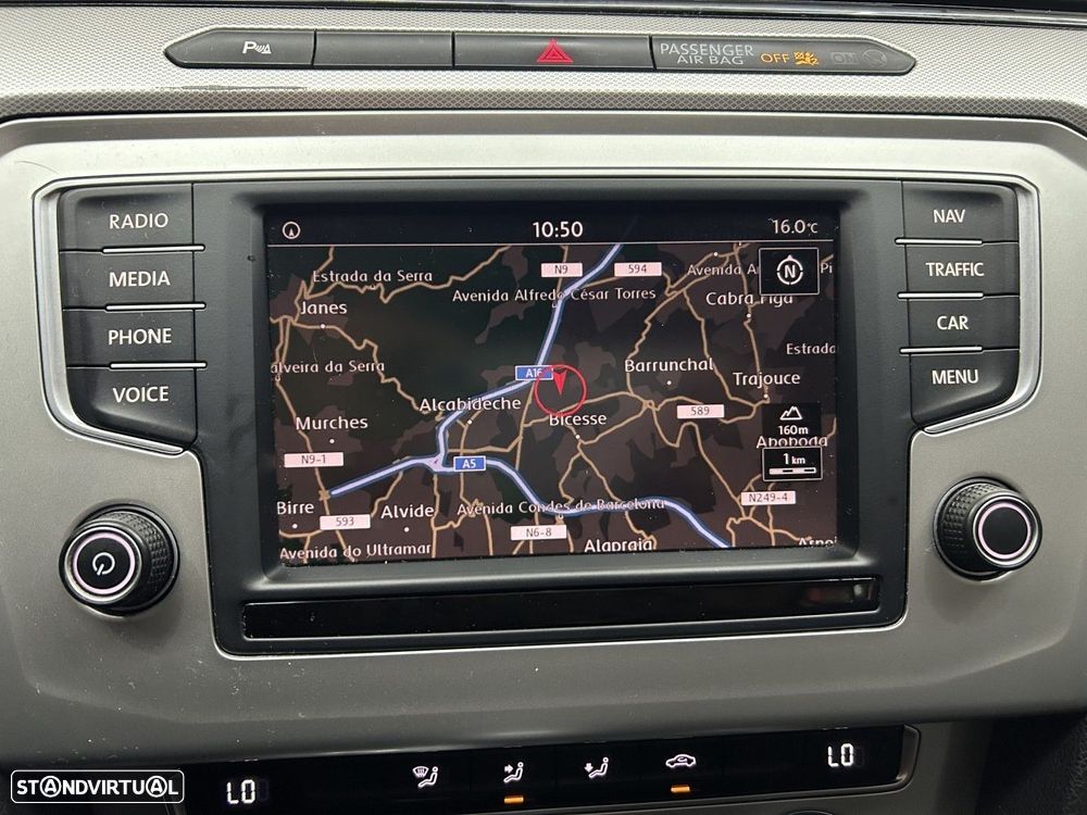 VW Passat Variant 1.6 TDI Confortline DSG - 16