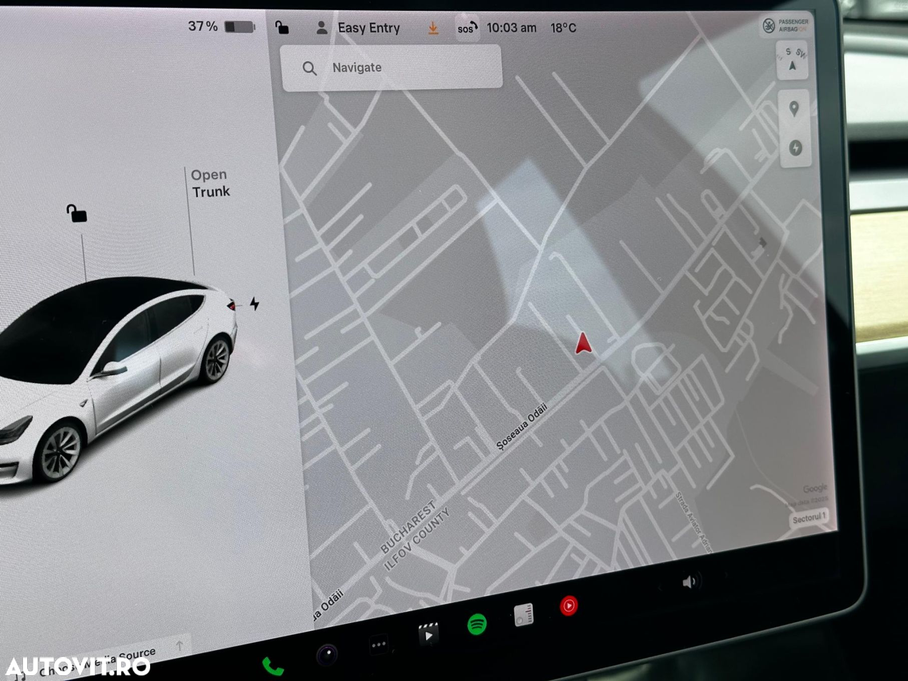 Tesla Model 3 - 12