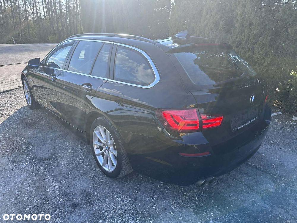 BMW Seria 5 520d Sport-Aut - 9