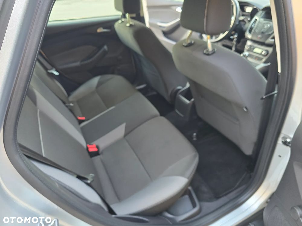 Ford Focus - 21