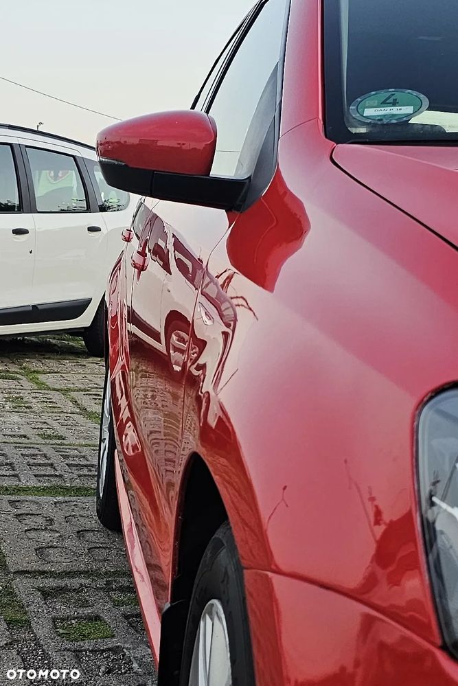 Volkswagen Polo - 10