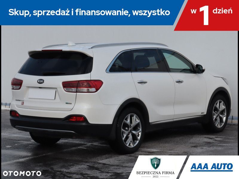 Kia Sorento - 7