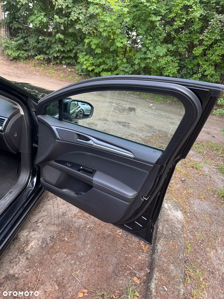 Ford Mondeo 1.5 EcoBoost Titanium - 9