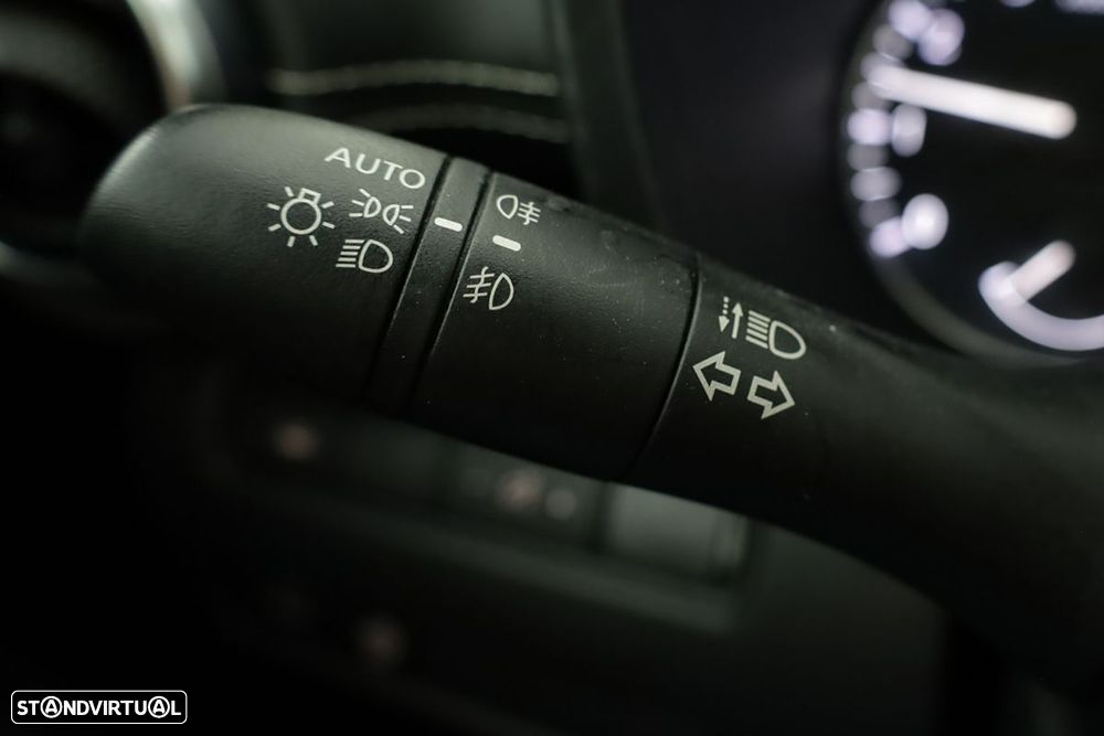 Nissan Juke 1.0 DIG-T N-Design Black - 16