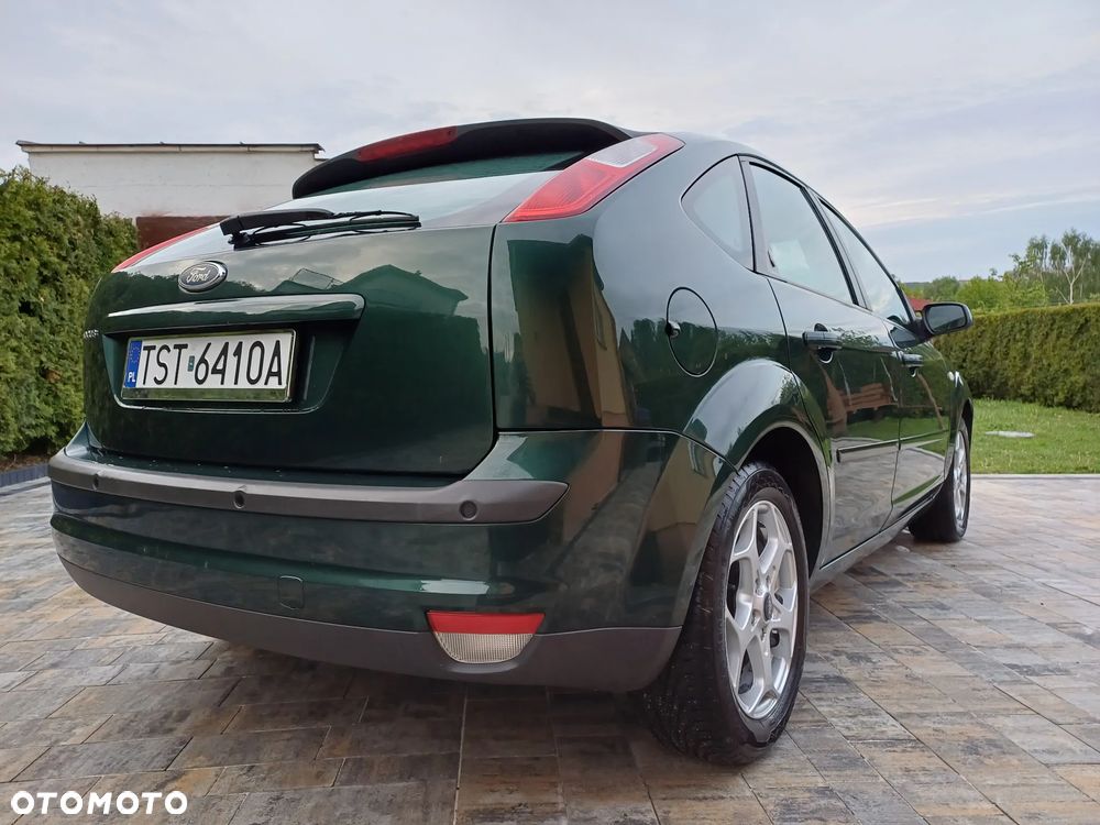 Ford Focus 1.6 Ti-VCT Ghia - 13