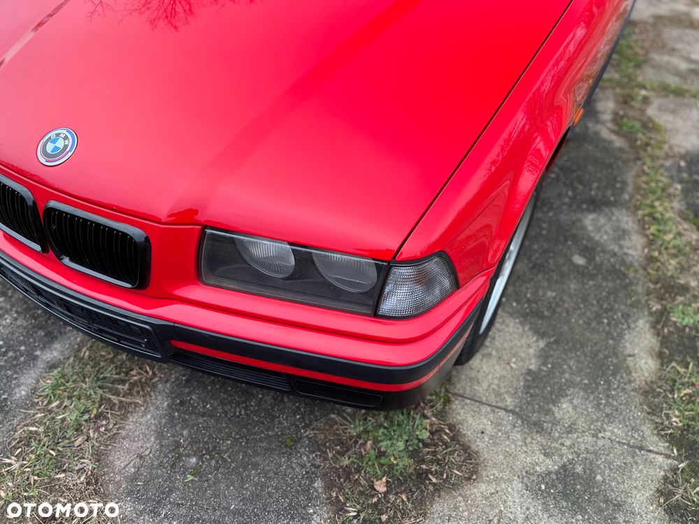 BMW Seria 3 316i - 12