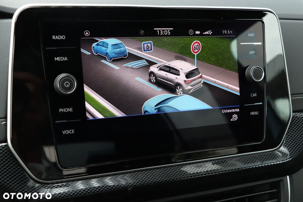 Volkswagen T-Cross - 21