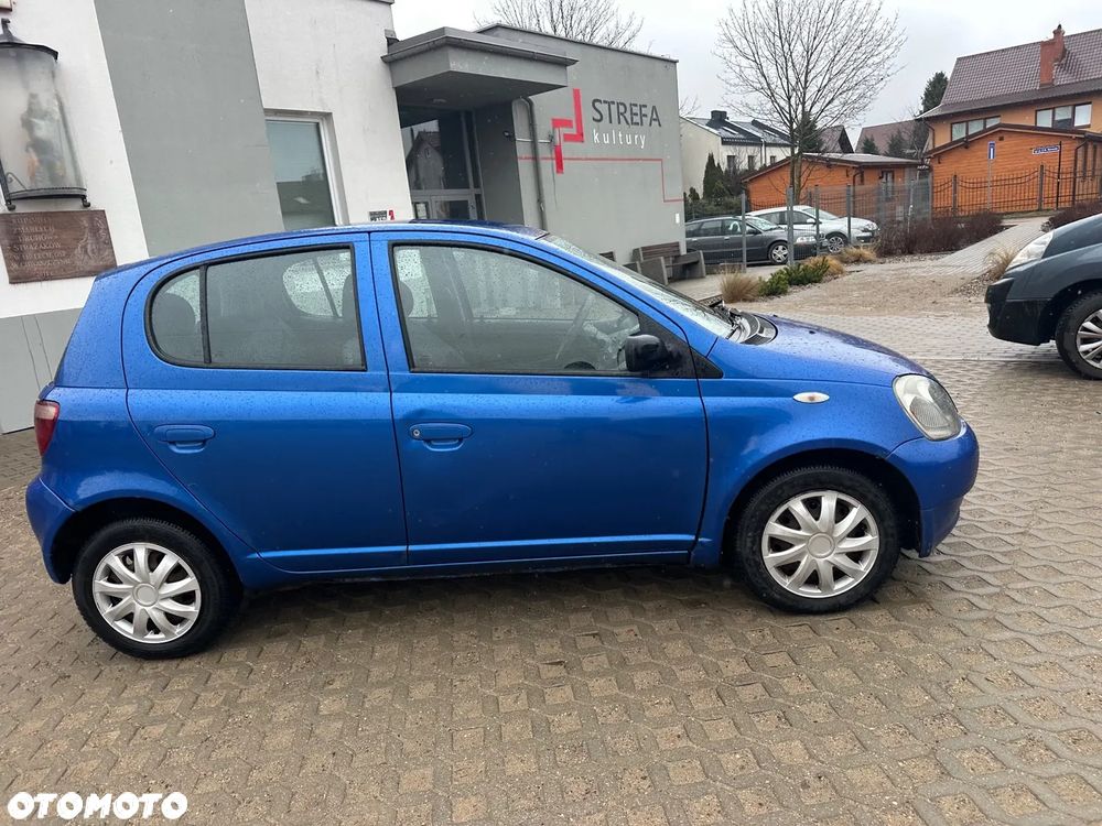 Toyota Yaris 1.0 Luna - 8