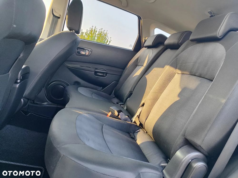 Nissan Qashqai+2 2.0 Acenta - 19