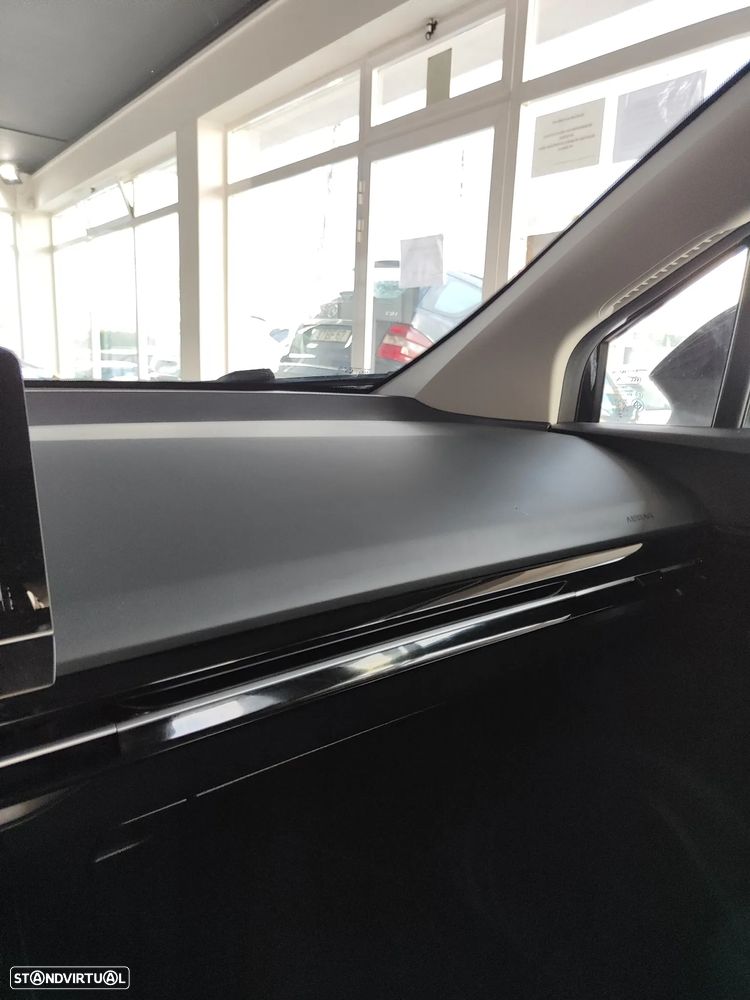 MG MG4 64 kWh Comfort - 32