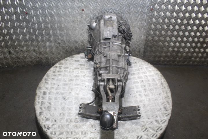 SKRZYNIA BIEGÓW 6 BIEGOWA LEXUS IS II 220 2.2D - 2