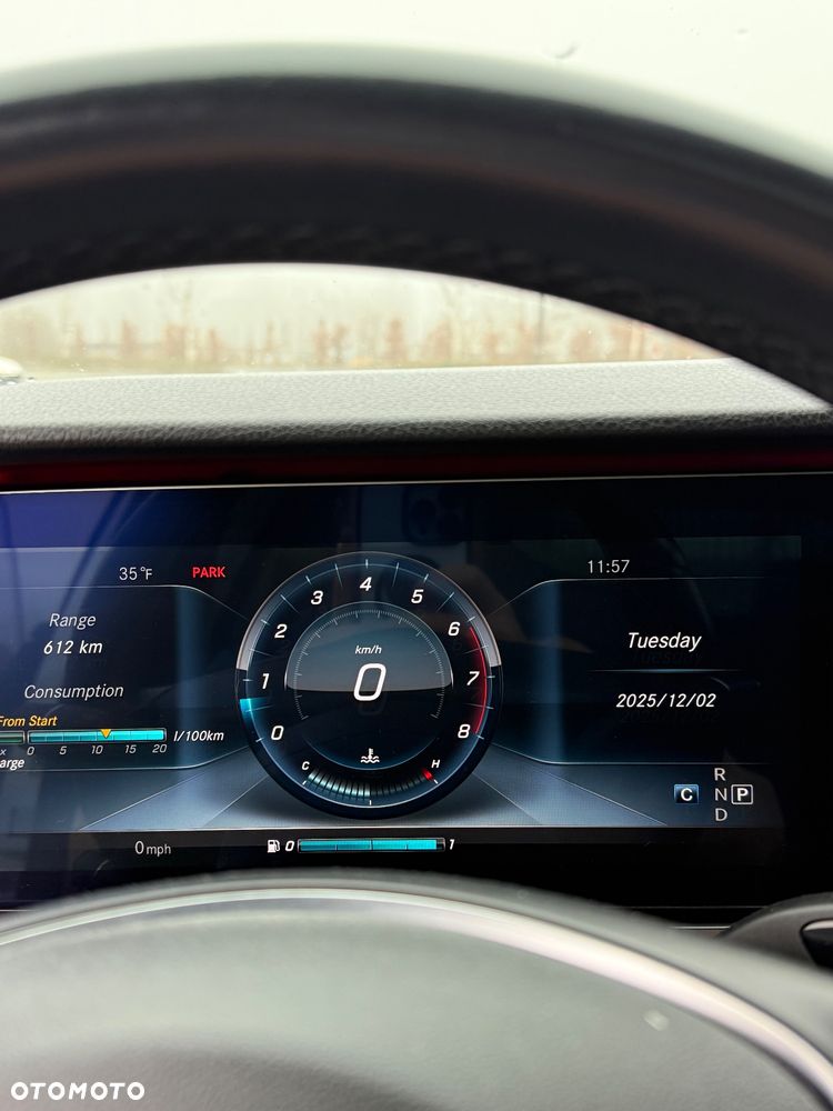 Mercedes-Benz Klasa E 300 9G-TRONIC Exclusive - 24