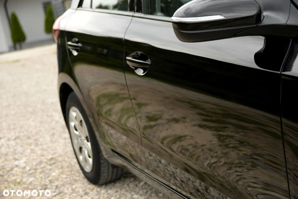 Hyundai i20 - 14