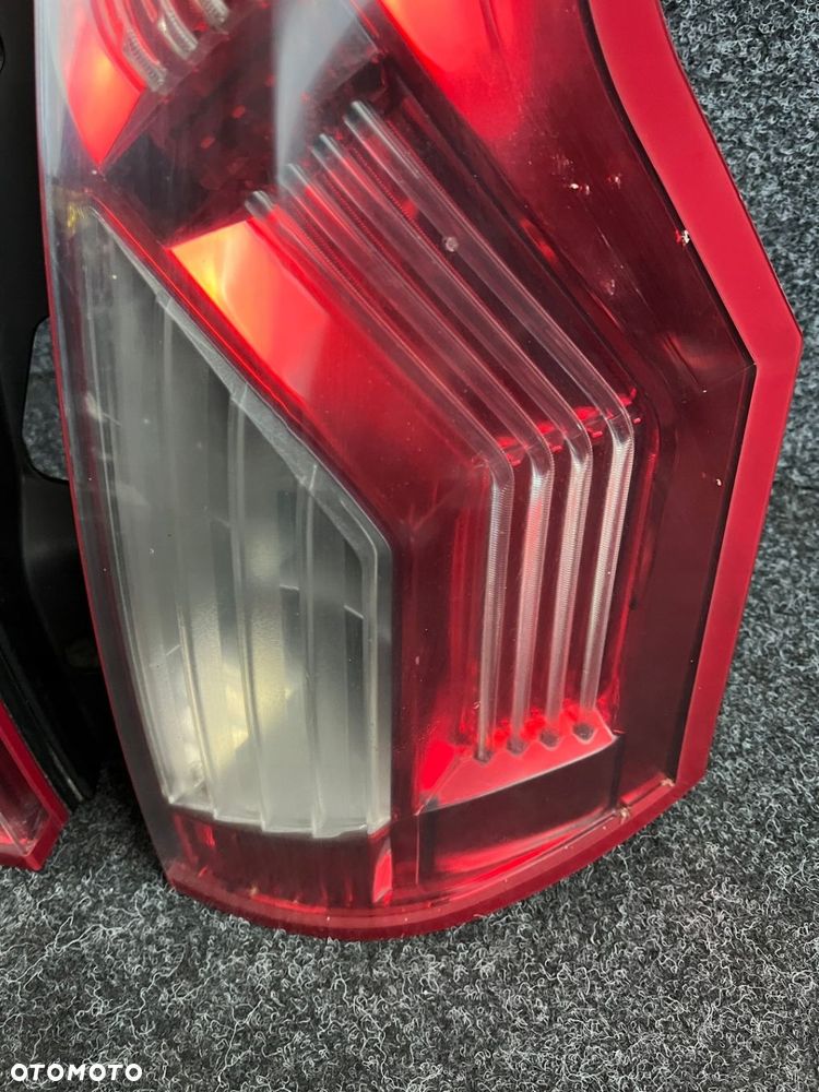 Citroen c4 picasso I lampa tył prawa  lewa OE europa - 6
