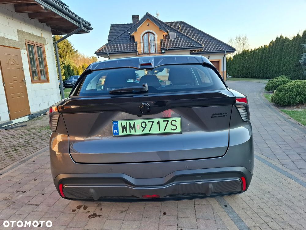 MG 4 Luxury 49 kWh - 5