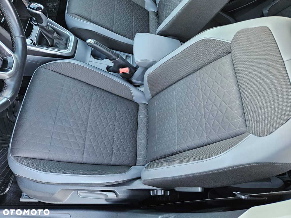 Volkswagen T-Cross 1.0 TSI United DSG - 11