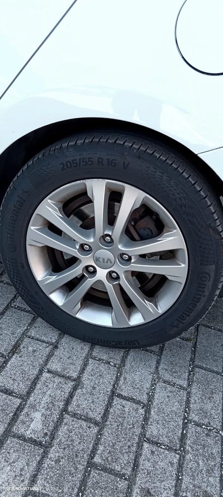 Kia Ceed SW 1.4 CRDi ECO - 7