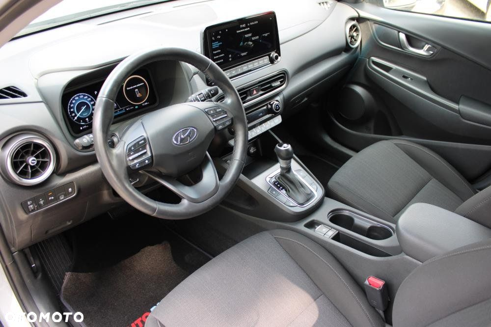 Hyundai Kona - 9