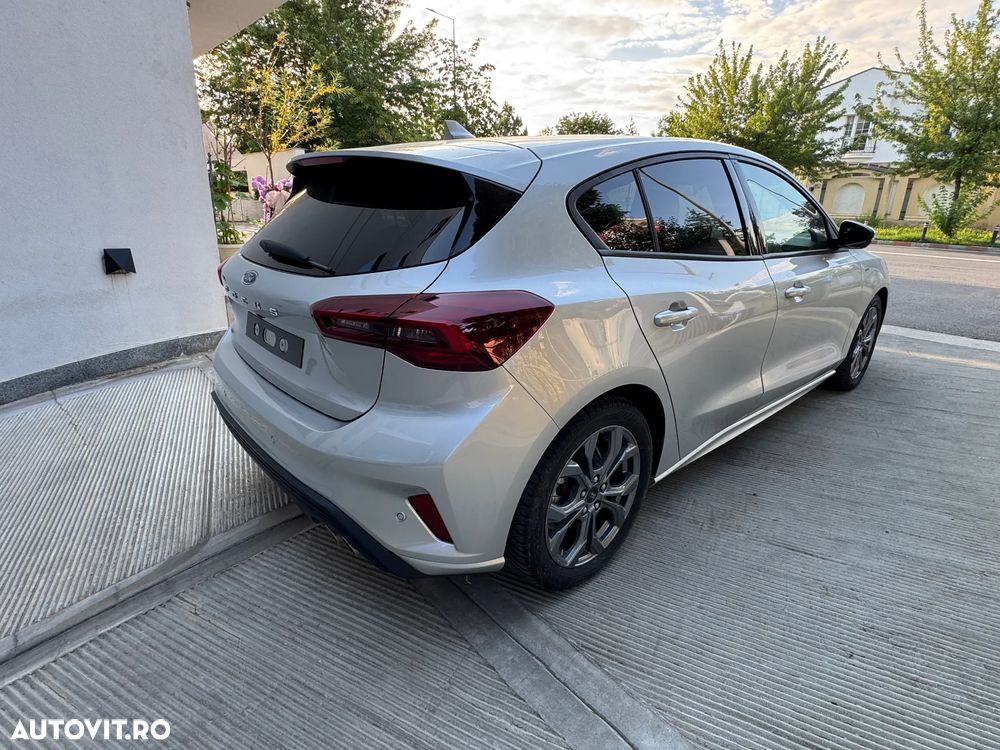 FORD Focus 2025 — imagine 7