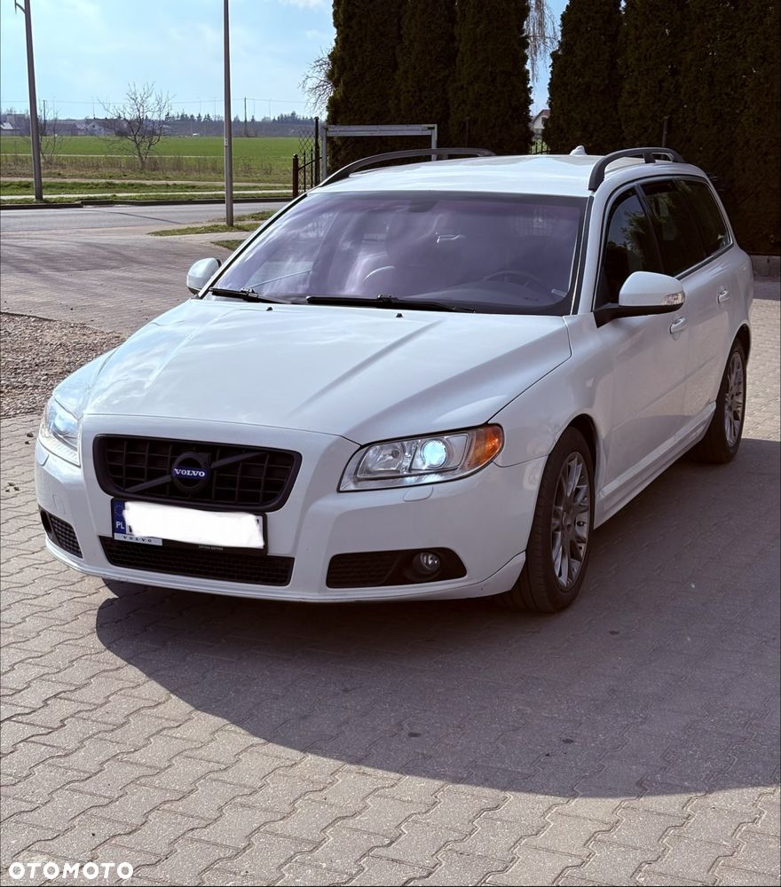 Volvo V70 - 1