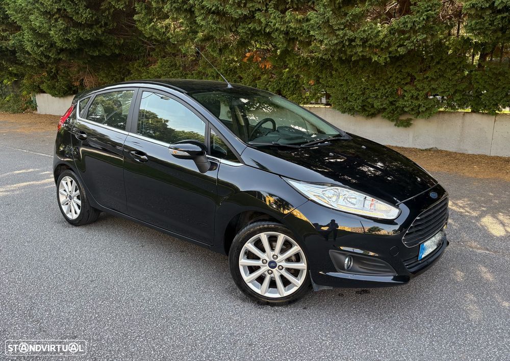 Ford Fiesta 1.0 T EcoBoost Titanium - 2