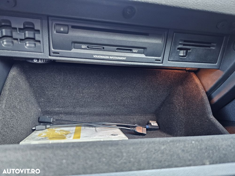 Volkswagen Golf 1.6 TDI DPF BMT DSG Highline - 17