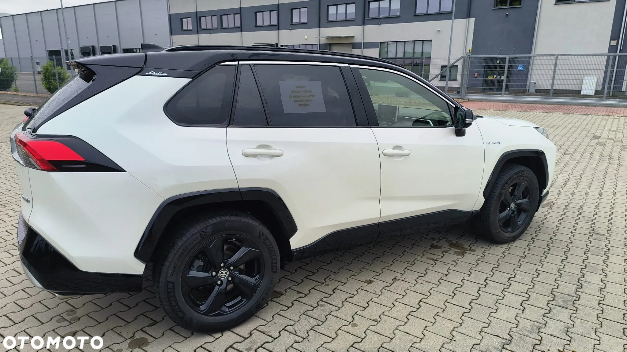 Toyota RAV4 2.5 Hybrid Selection 4x2 - 5