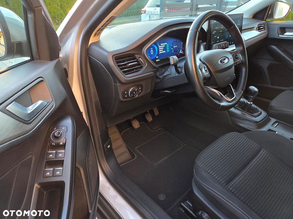 Ford Focus 1.0 EcoBoost Titanium X - 20