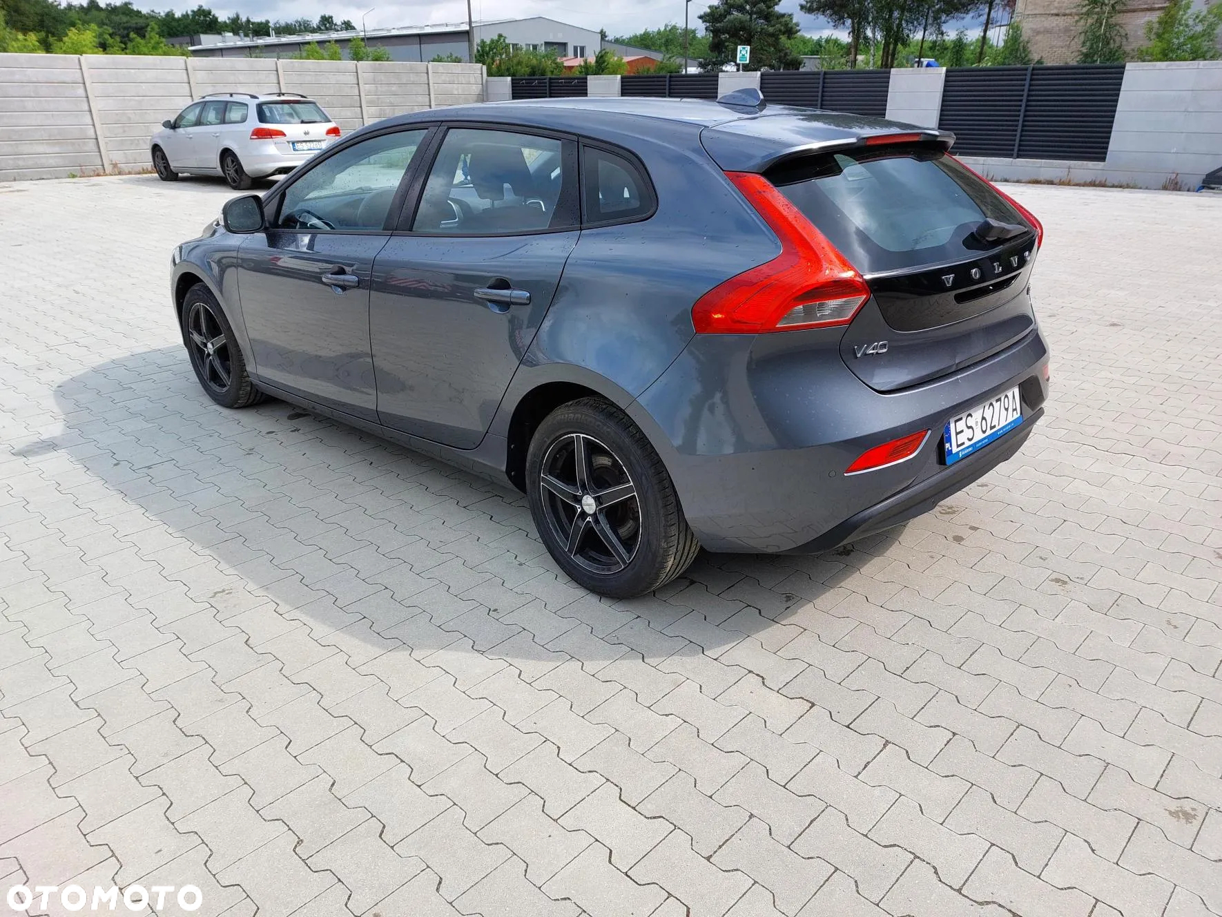 Volvo V40 - 2