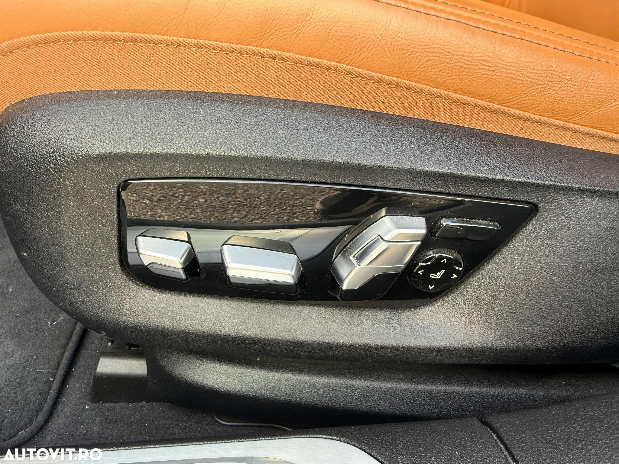 BMW Seria 7 740e iPerformance - 13