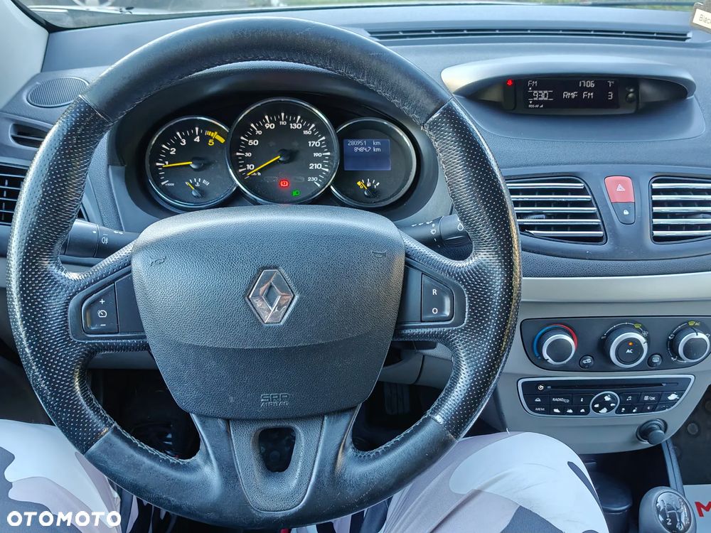 Renault Megane 1.5 dCi Authentique - 20