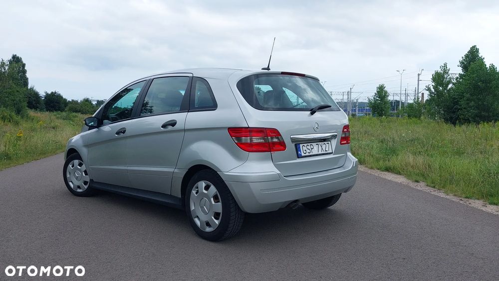 Mercedes-Benz Klasa B 180 CDI Autotronic - 3