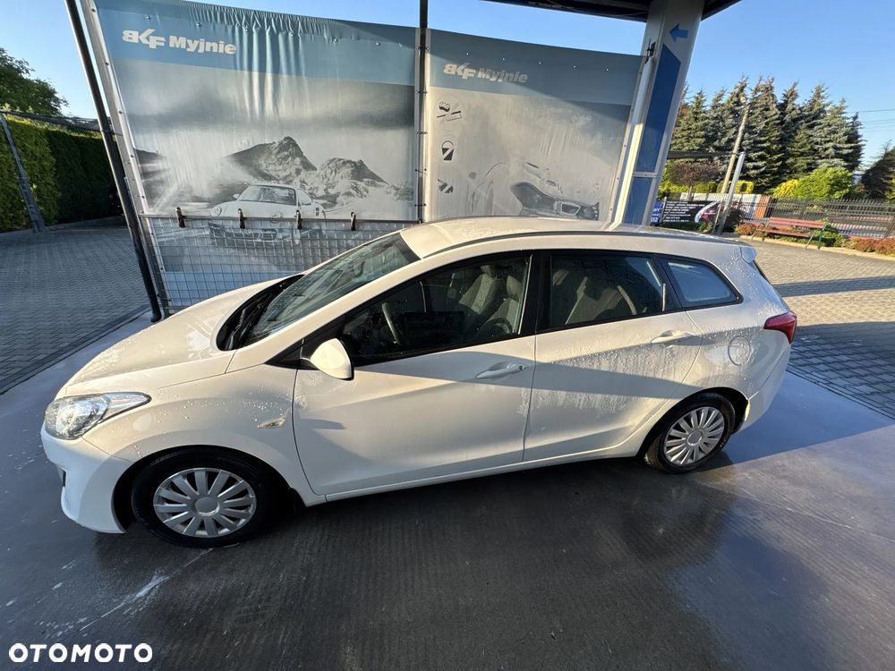 Hyundai i30 1.4 CRDi Comfort - 9