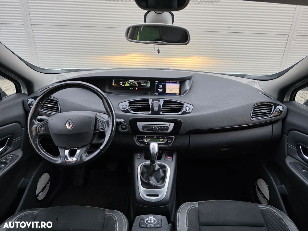 Renault Grand Scenic dCi 150 FAP Aut. Bose Edition - 6