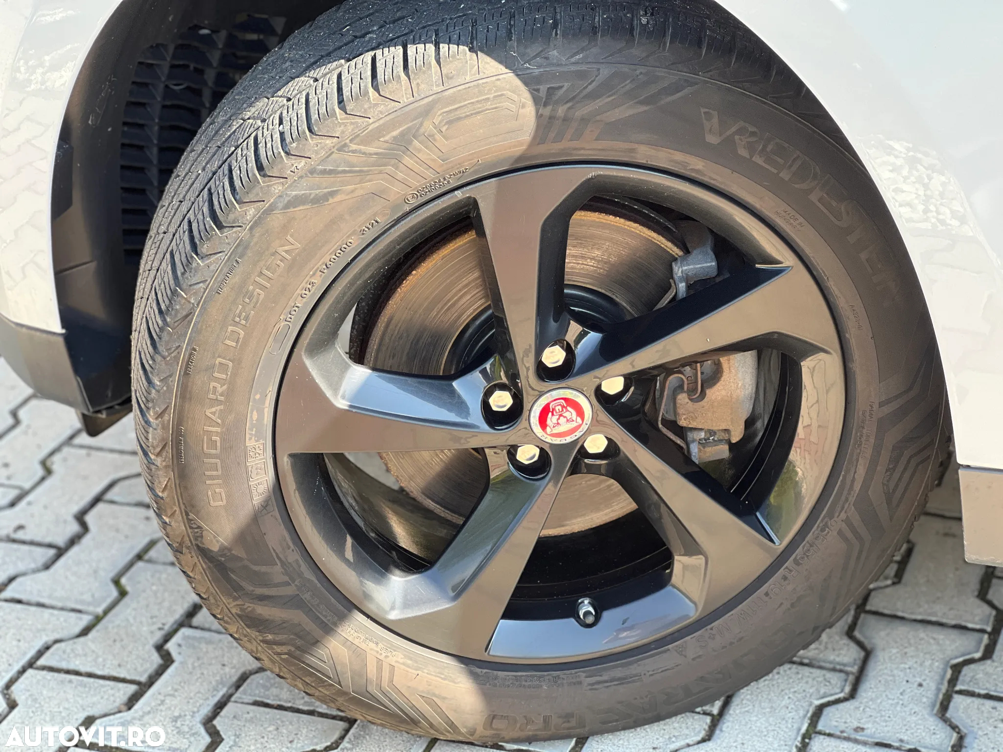 Jaguar F-Pace 3.0 AWD First Edition - 11
