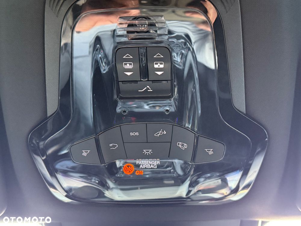 Alfa Romeo Stelvio 2.0 Turbo 16V AT8-Q4 Veloce Ti - 27