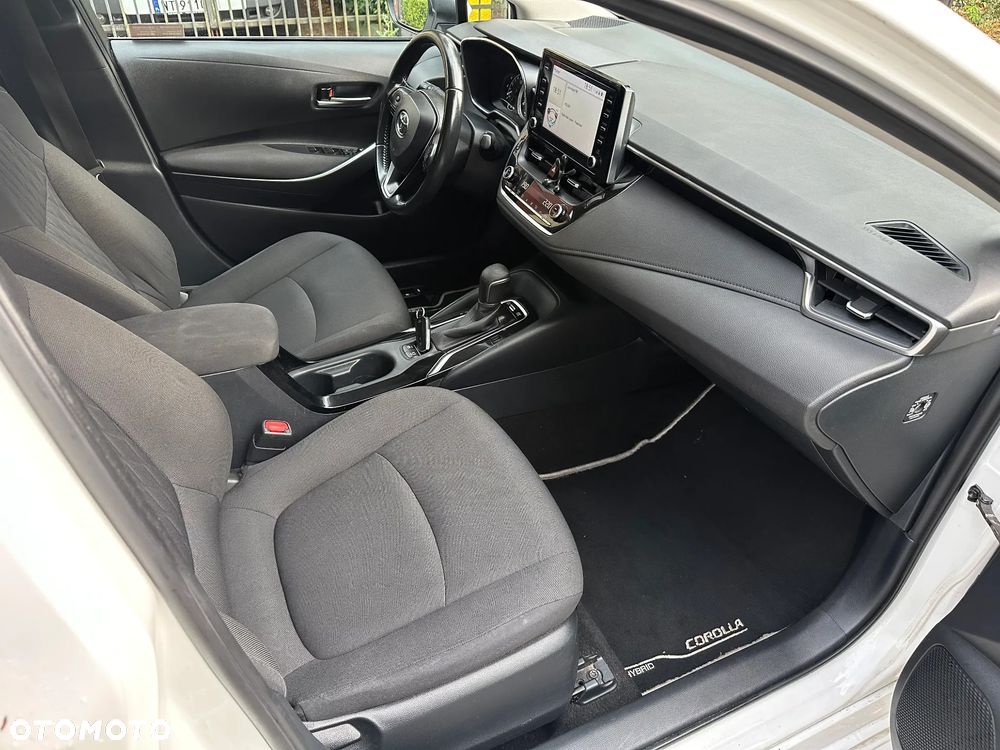 Toyota Corolla 1.8 Hybrid Comfort - 12