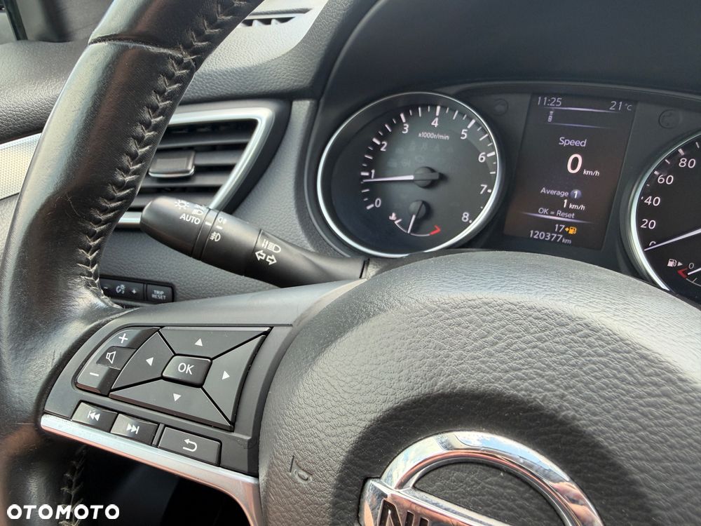 Nissan Qashqai 1.6 DIG-T N-Connecta - 15