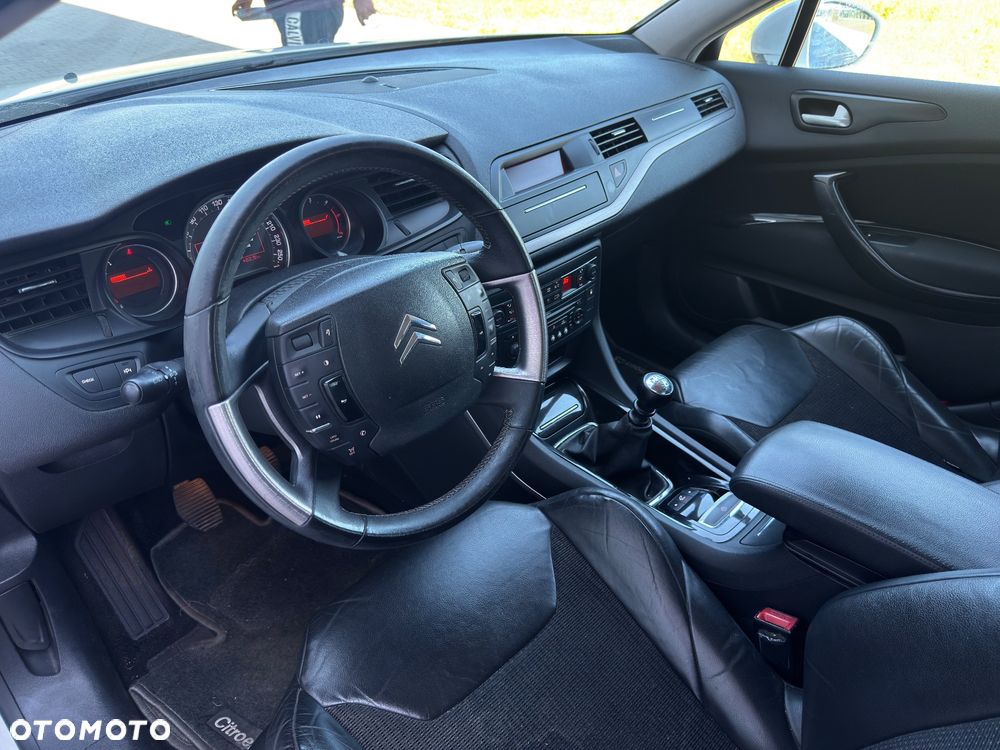 Citroën C5 HDi 140 FAP Exclusive - 4