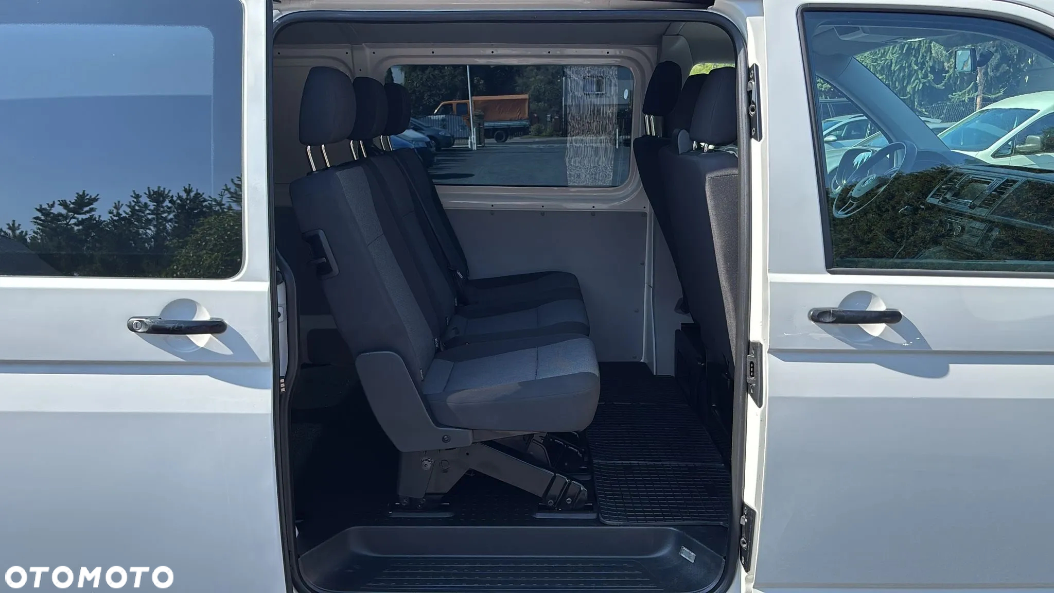 Volkswagen Transporter T6 TDI L2H1 Mixt - 21