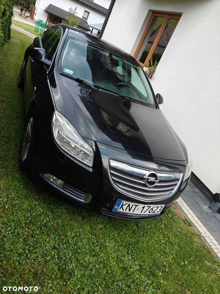Opel Insignia - 1