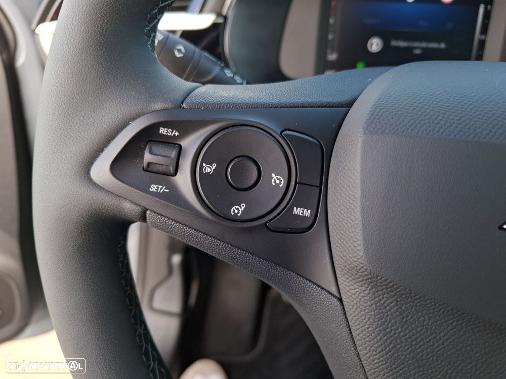 Opel Corsa 1.2 T GS - 15