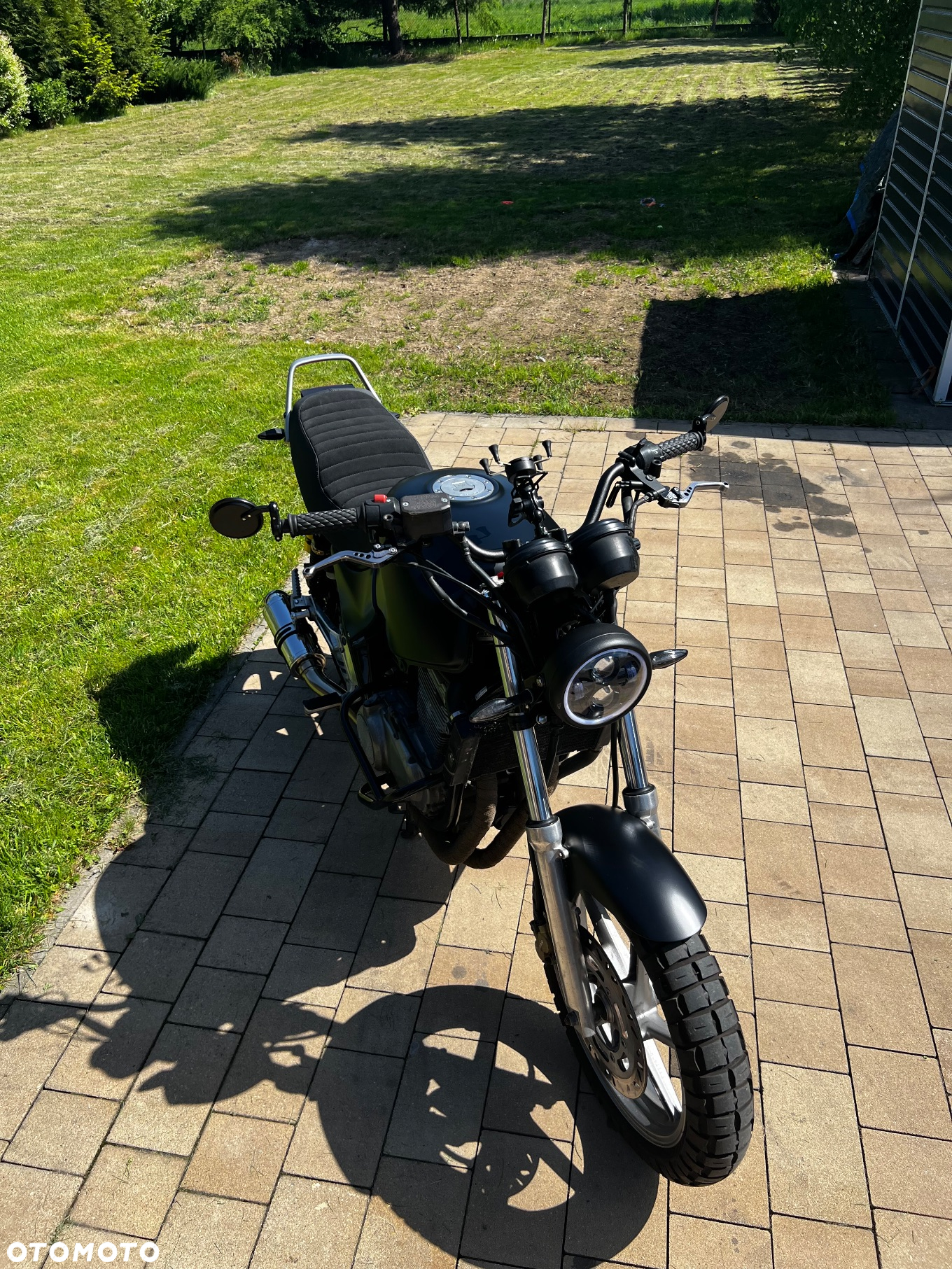 Honda CB - 9