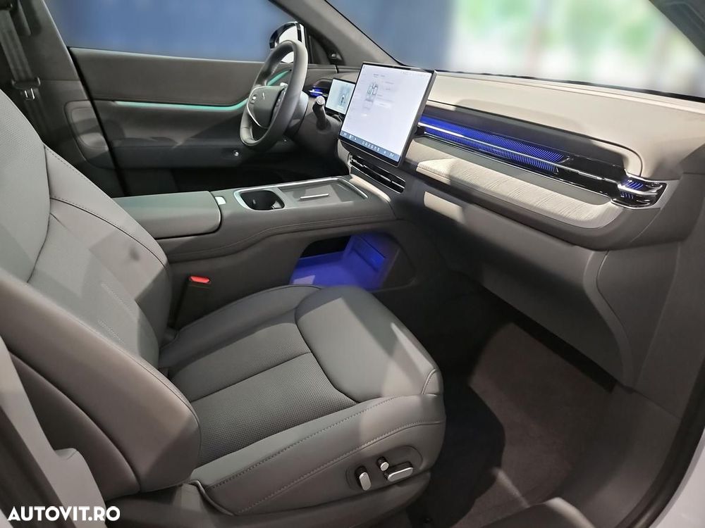 Xpeng G6 80.8 kWh RWD Long range - 13